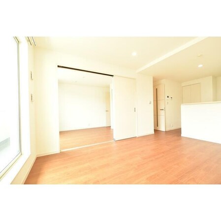 フェリス国立の物件内観写真